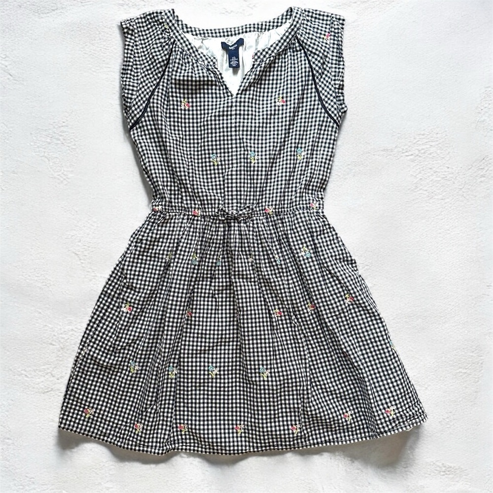 Gap Kids L Gingham Capsleeve Dress With Embroidered Flowers And Checkered Print